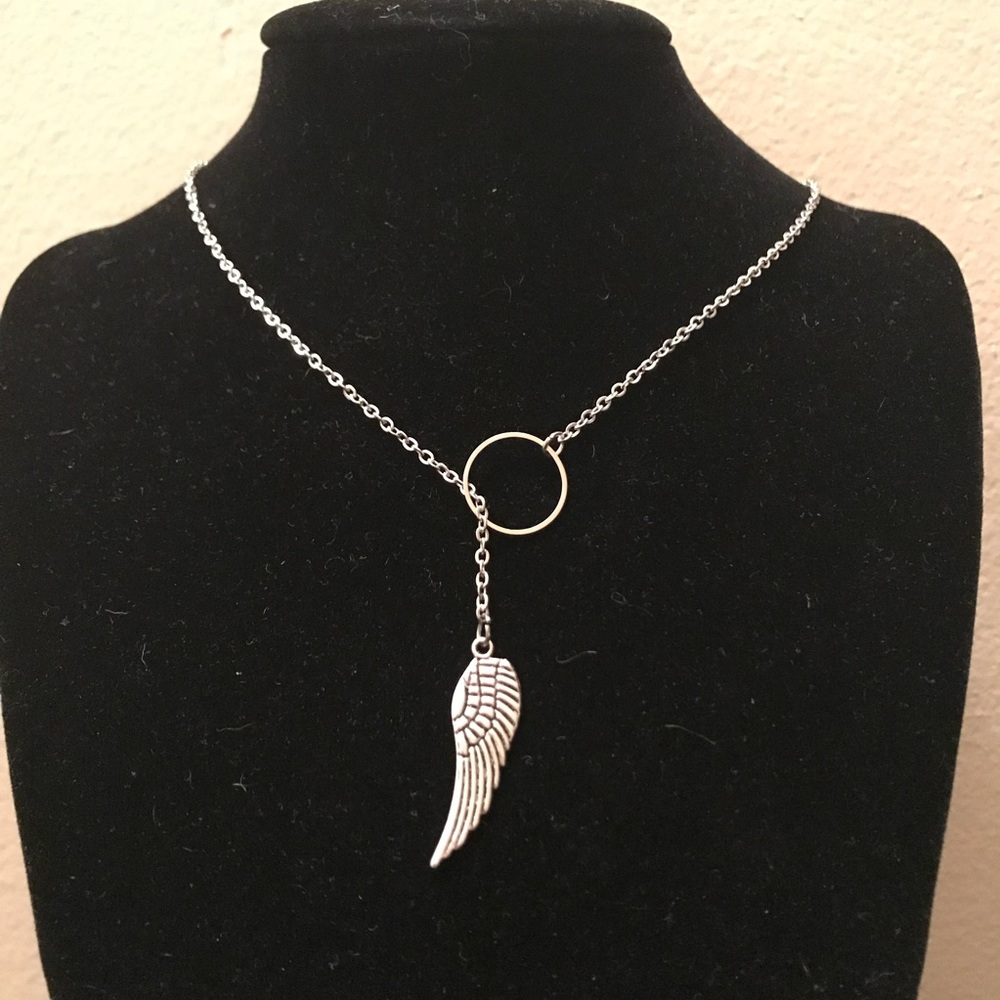 ๐HP๐ Lariat Wing Pendant - Handmade Necklace - Picture 1 of 4